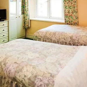 3* Guest house Wisestay